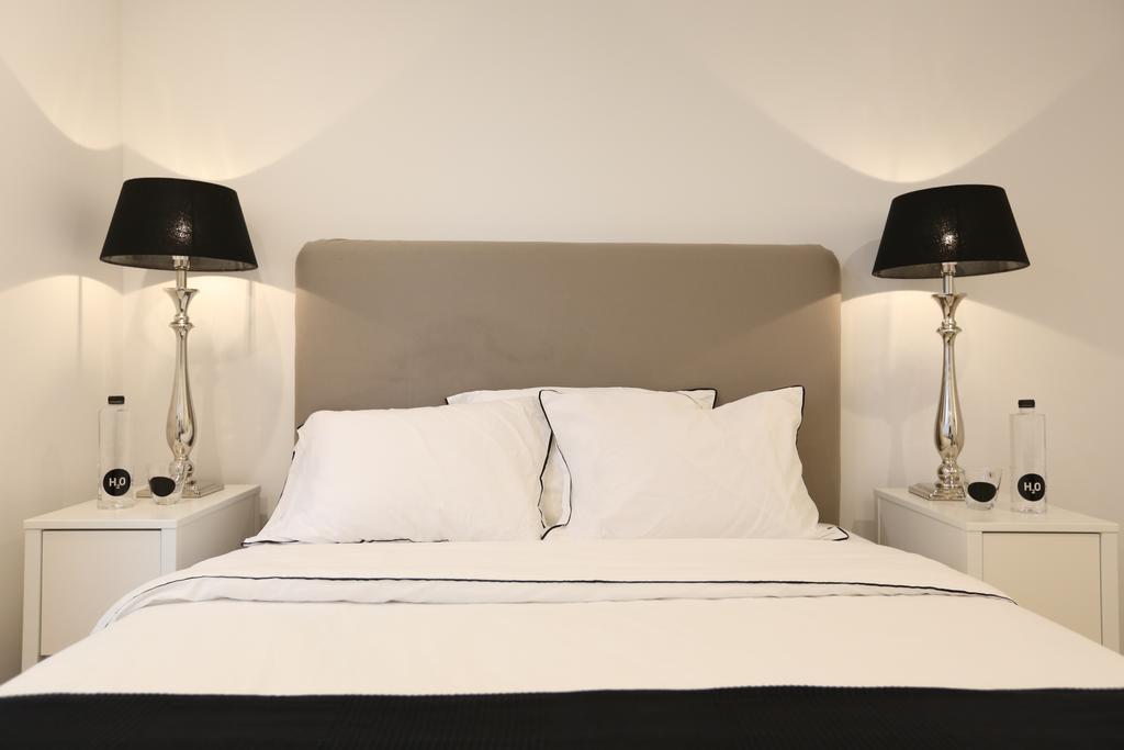 Be And Be Sablon 13 Bed & Breakfast Brussels Exterior photo